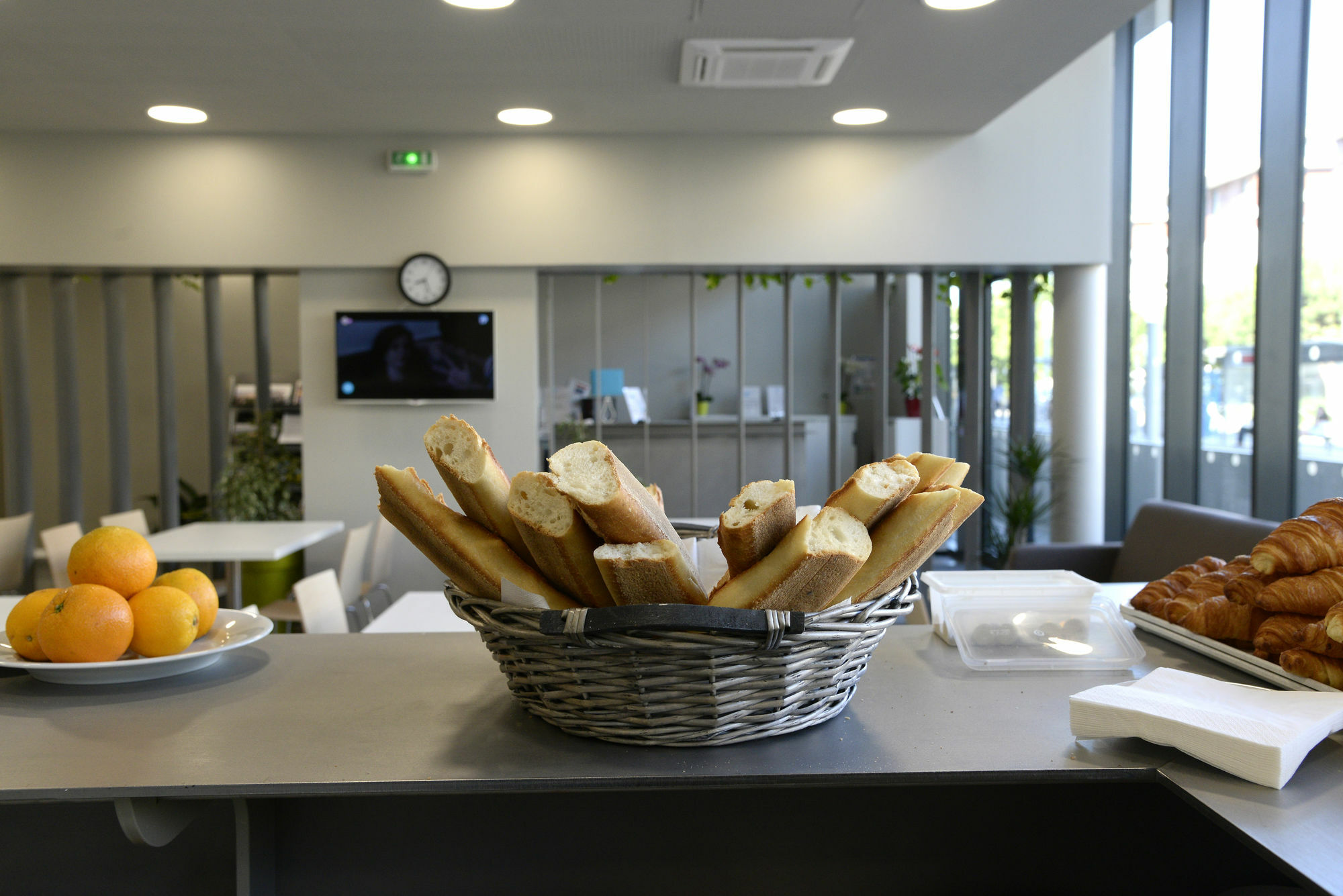 Study Hotel Bordeaux Lormont Eksteriør bilde