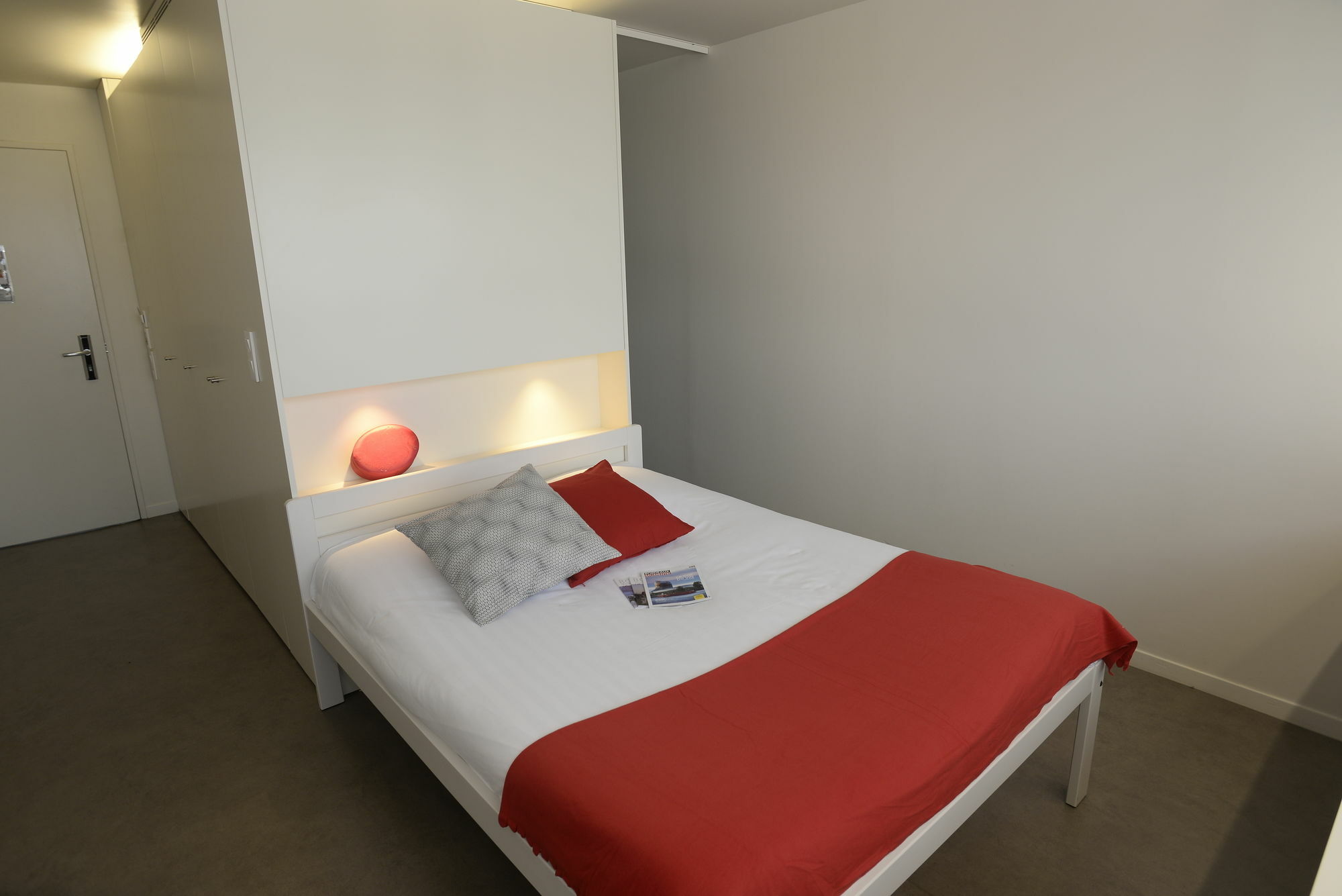 Study Hotel Bordeaux Lormont Eksteriør bilde